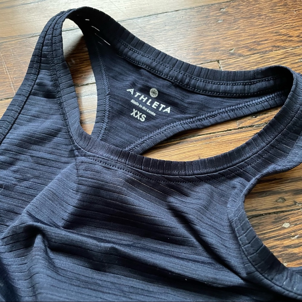 Athleta High Neck Shadow Stripe Chi Tank - Size XXS